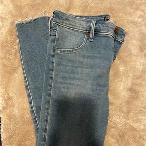 Abercrombie Medium Wash High Rise Jean Legging